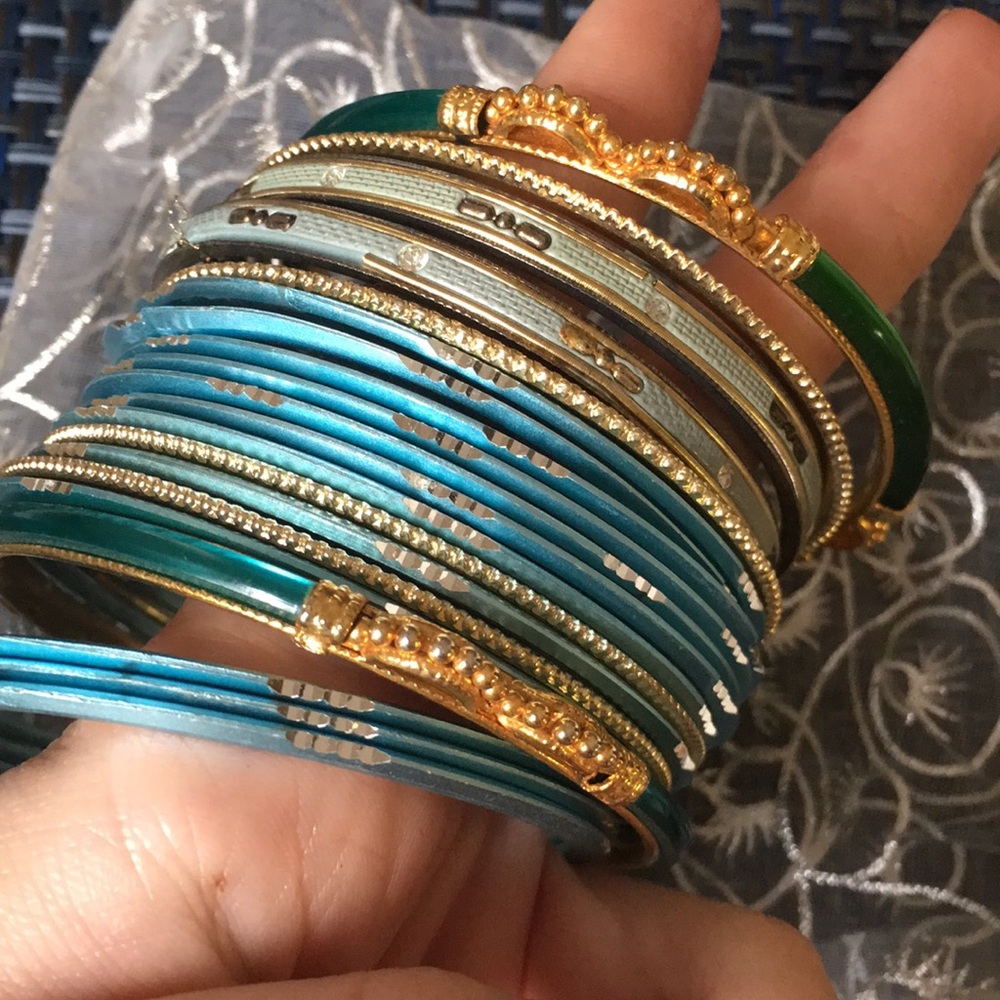 Authentic Indian Bangles - Picture 2 of 2